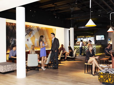 QT Gold Coast - Great Ocean Road Tourism 39