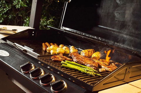 At The Sound Noosa Motel - Great Ocean Road Tourism 5