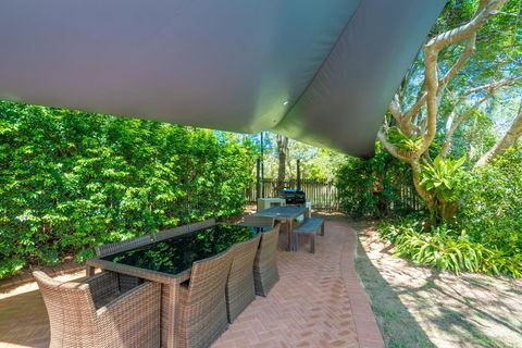 At The Sound Noosa Motel - Great Ocean Road Tourism 8