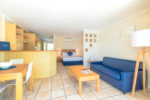 At The Sound Noosa Motel - Great Ocean Road Tourism 28