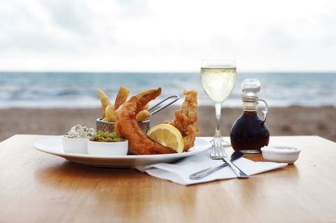 Seacrest Beachfront Apartments Surfers Paradise - Great Ocean Road Tourism 38