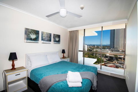 Seacrest Beachfront Apartments Surfers Paradise - Great Ocean Road Tourism 27