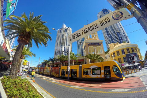 Seacrest Beachfront Apartments Surfers Paradise - Great Ocean Road Tourism 39