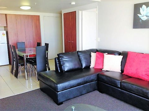 The Towers Of Chevron Renaissance - Holidays Gold Coast - Great Ocean Road Tourism 41