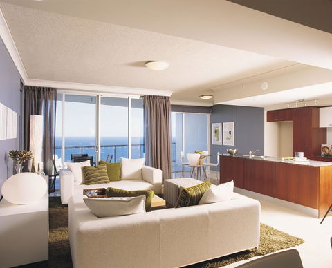 The Towers Of Chevron Renaissance - Holidays Gold Coast - Great Ocean Road Tourism 28