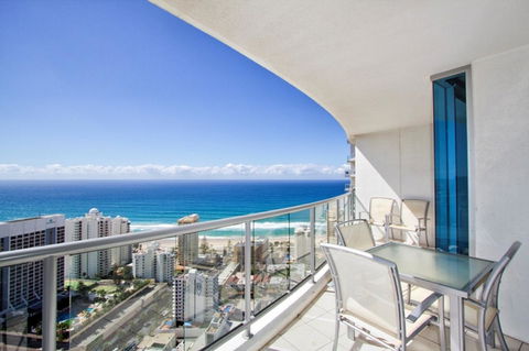 The Towers Of Chevron Renaissance - Holidays Gold Coast - Great Ocean Road Tourism 10