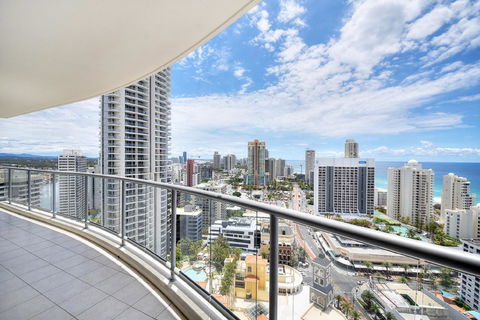 The Towers Of Chevron Renaissance - Holidays Gold Coast - Great Ocean Road Tourism 19