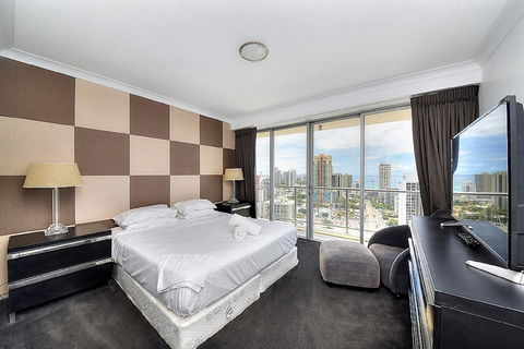 The Towers Of Chevron Renaissance - Holidays Gold Coast - Great Ocean Road Tourism 27