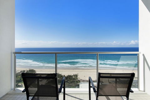 ULTIQA Air On Broadbeach - Great Ocean Road Tourism 12