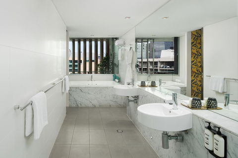Ovolo The Valley Brisbane - Great Ocean Road Tourism 1