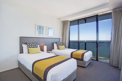 Mantra Circle On Cavill - Great Ocean Road Tourism 17