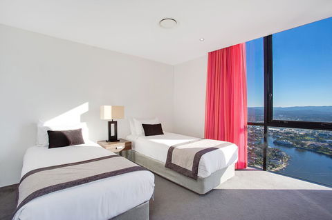 Mantra Circle On Cavill - Great Ocean Road Tourism 5
