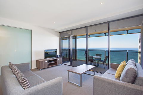 Mantra Circle On Cavill - Great Ocean Road Tourism 13