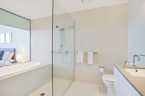 Mantra Circle On Cavill - Great Ocean Road Tourism 16