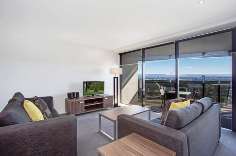 Mantra Circle On Cavill - Great Ocean Road Tourism 38