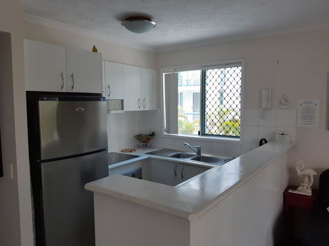 Surfers Beach Resort One - Great Ocean Road Tourism 8