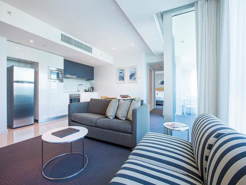 Gold Coast Private Apartments - H Residences, Surfers Paradise - Great Ocean Road Tourism 21