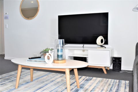 Gold Coast Private Apartments - H Residences, Surfers Paradise - Great Ocean Road Tourism 14