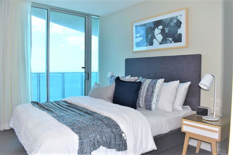 Gold Coast Private Apartments - H Residences, Surfers Paradise - Great Ocean Road Tourism 5