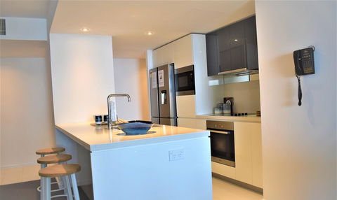 Gold Coast Private Apartments - H Residences, Surfers Paradise - Great Ocean Road Tourism 10