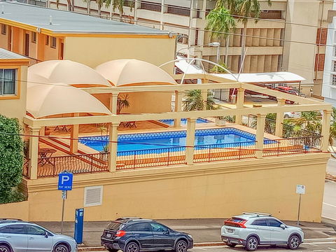 The Robert Towns - Great Ocean Road Tourism 15