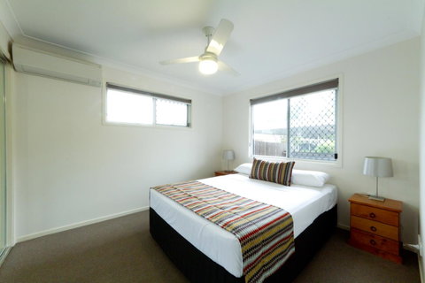 Rockhampton Serviced Apartments - Great Ocean Road Tourism 1