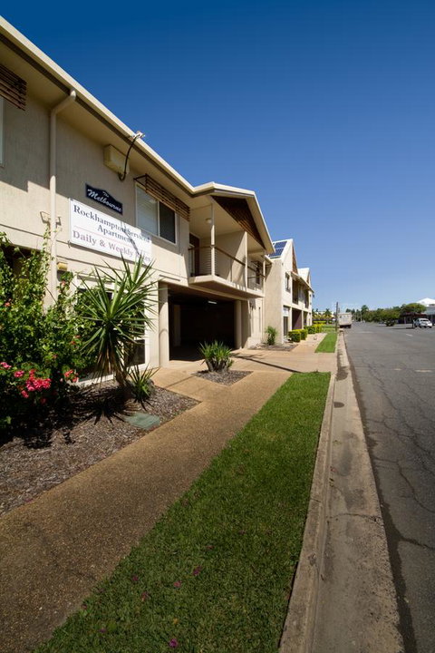 Rockhampton Serviced Apartments - Great Ocean Road Tourism 11