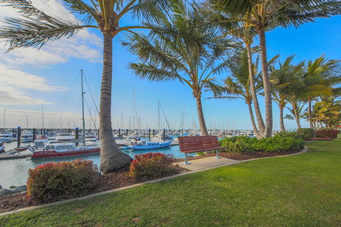 Mantra Mackay - Great Ocean Road Tourism 5