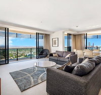 Luxury 3 Bedroom in heart of Broadbeach - Great Ocean Road Tourism