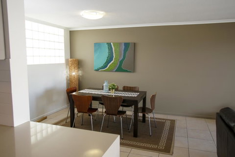 San Marino By The Sea Apartments - Great Ocean Road Tourism 34