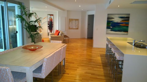 Coral Cove Apartments - Great Ocean Road Tourism 4