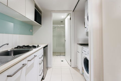 Gabba Central Apartments - Great Ocean Road Tourism 24