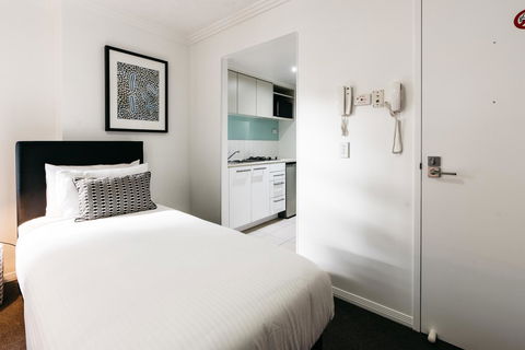 Gabba Central Apartments - Great Ocean Road Tourism 23