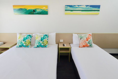 Palm Beach Hotel - Great Ocean Road Tourism 1