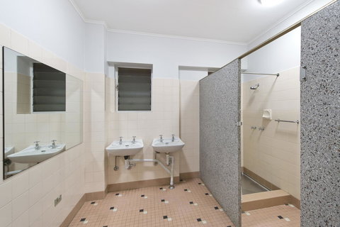Palm Beach Hotel - Great Ocean Road Tourism 25