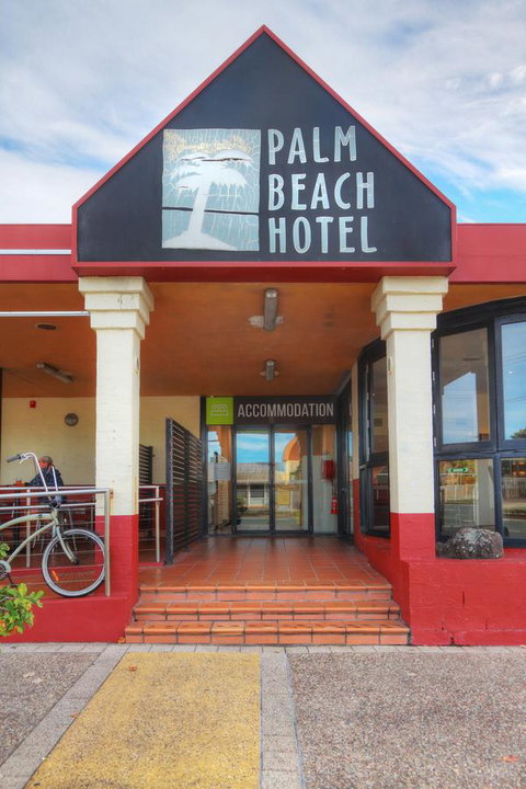 Palm Beach Hotel - Great Ocean Road Tourism 7