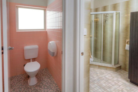 Palm Beach Hotel - Great Ocean Road Tourism 9