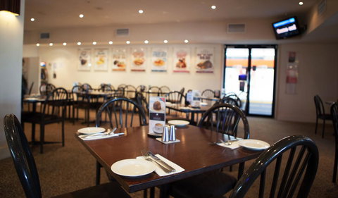 Palm Beach Hotel - Great Ocean Road Tourism 30