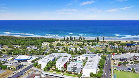 Element On Coolum Beach - Great Ocean Road Tourism 0