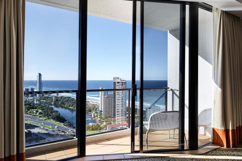 JW Marriott Gold Coast Resort & Spa - Great Ocean Road Tourism 27