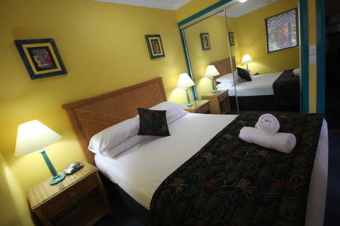 Aruba Beach Resort - Great Ocean Road Tourism 1