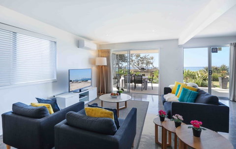 Sandbox Apartments - Great Ocean Road Tourism 6