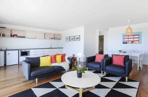 Sandbox Apartments - Great Ocean Road Tourism 11