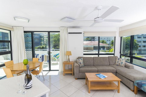 Beach Club Resort Mooloolaba - Great Ocean Road Tourism 1