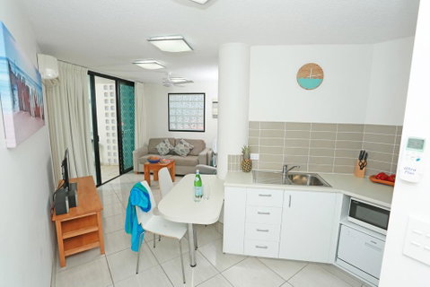 Beach Club Resort Mooloolaba - Great Ocean Road Tourism 19