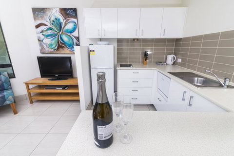 Beach Club Resort Mooloolaba - Great Ocean Road Tourism 15