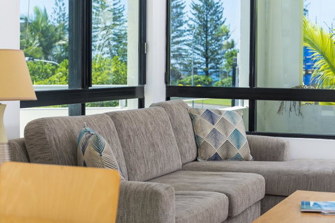 Beach Club Resort Mooloolaba - Great Ocean Road Tourism 16