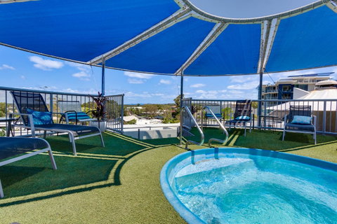 Beach Club Resort Mooloolaba - Great Ocean Road Tourism 3