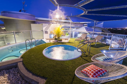 Beach Club Resort Mooloolaba - Great Ocean Road Tourism 9