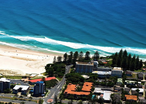 Komune Resort And Beach Club Greenmount Beach - Great Ocean Road Tourism 3